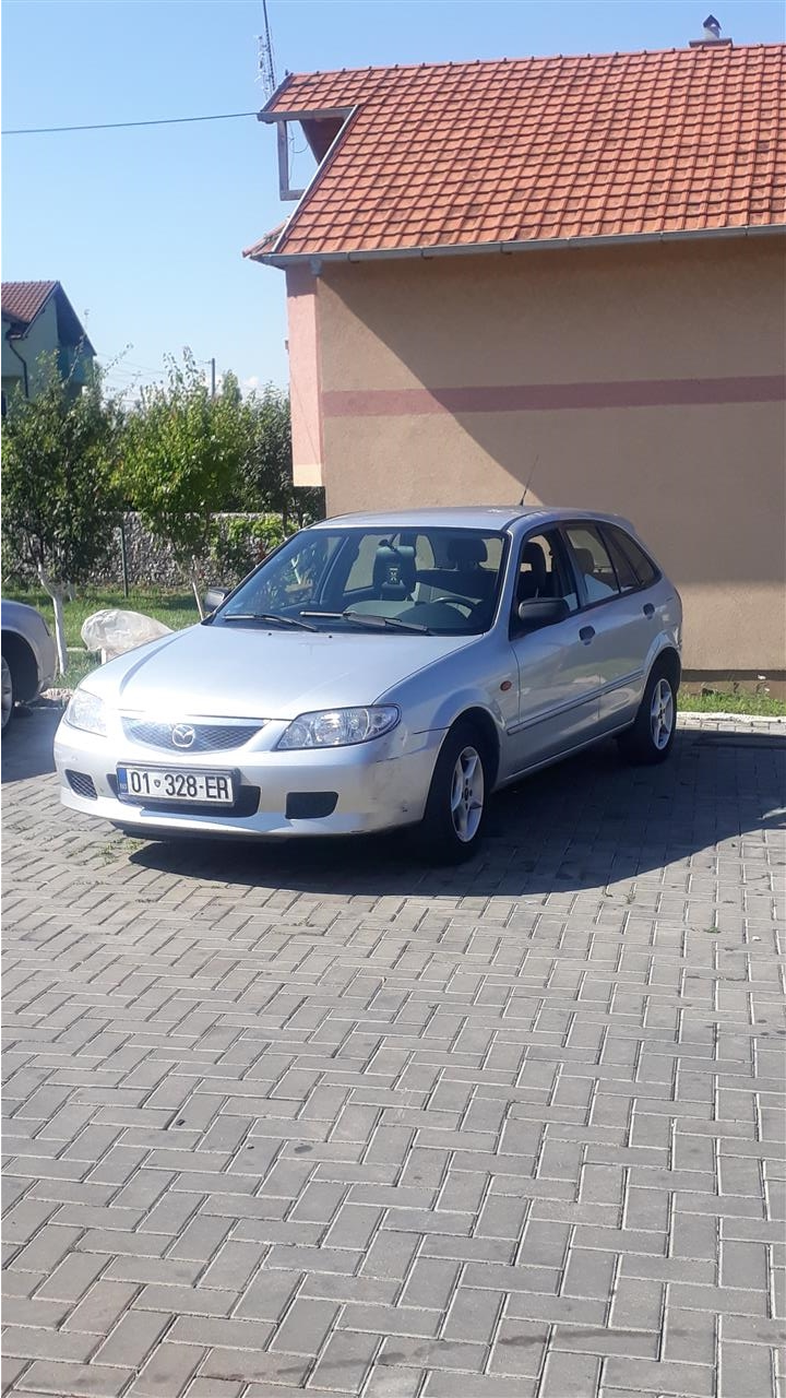 Mazda323