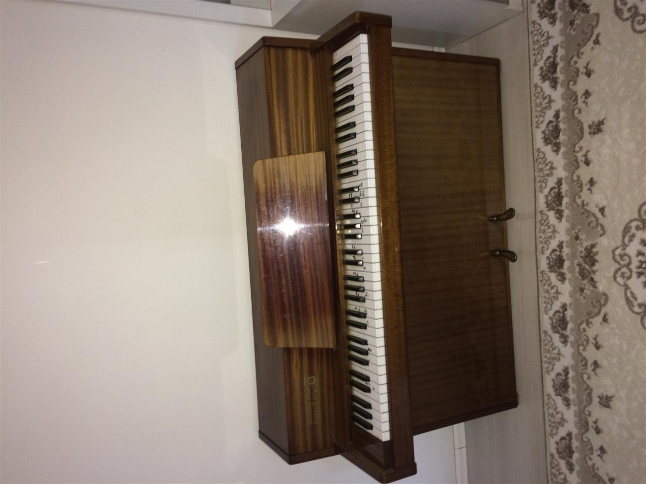 Piano