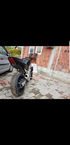 motor suzuki