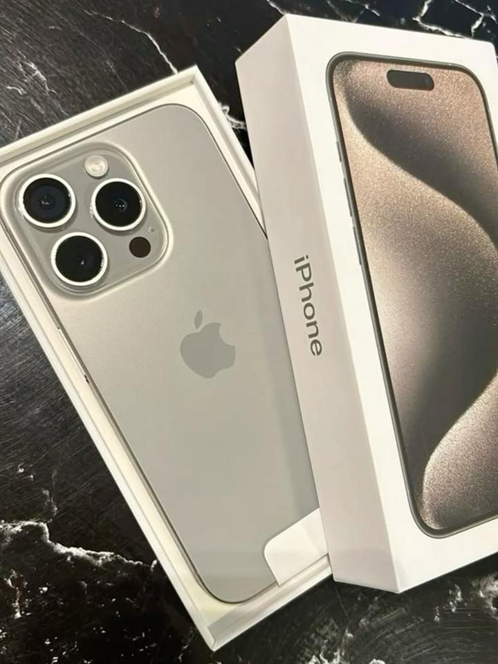 Iphone-15-pro-Titanium