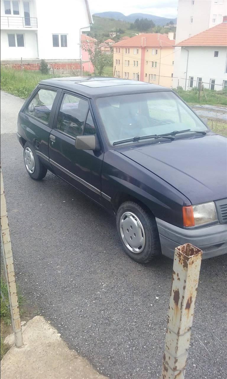 Opel-corsa