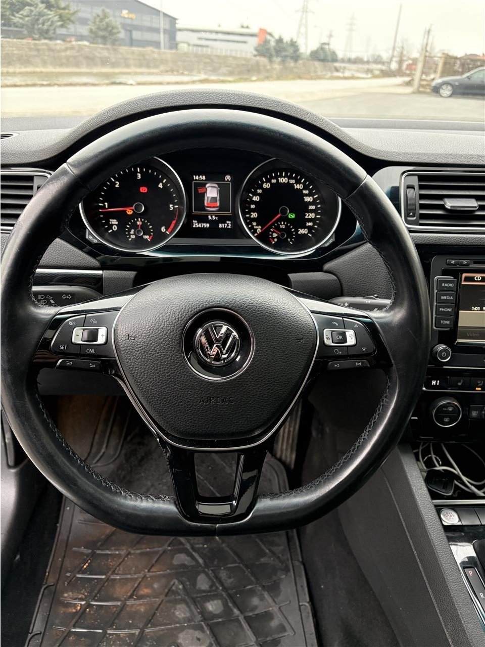 Jetta-premium