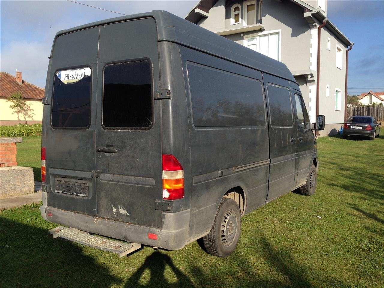 Sprinter-208D