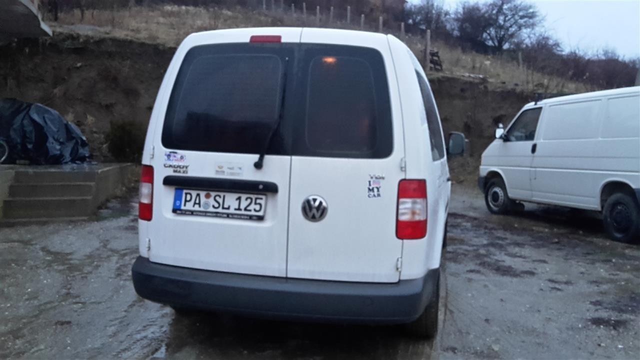 VW-Caddy-e-sapoardhur