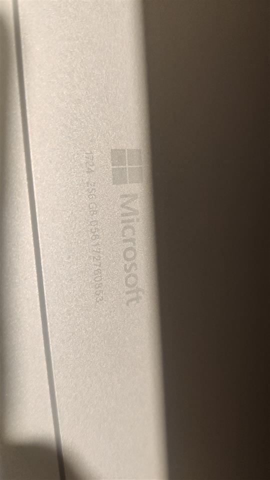 Laptop-Microsoft