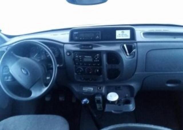 Mini-Bus-Ford-Transit-2003