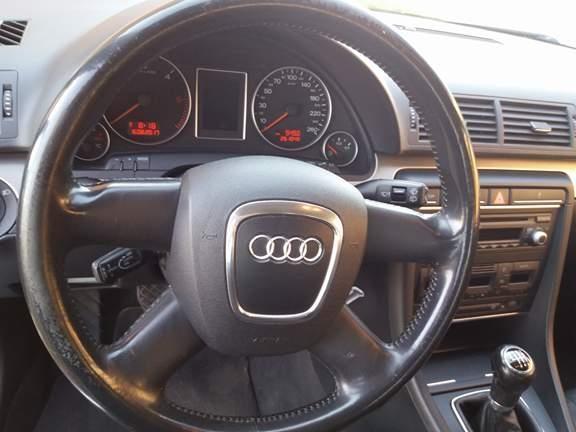 Audi-A4