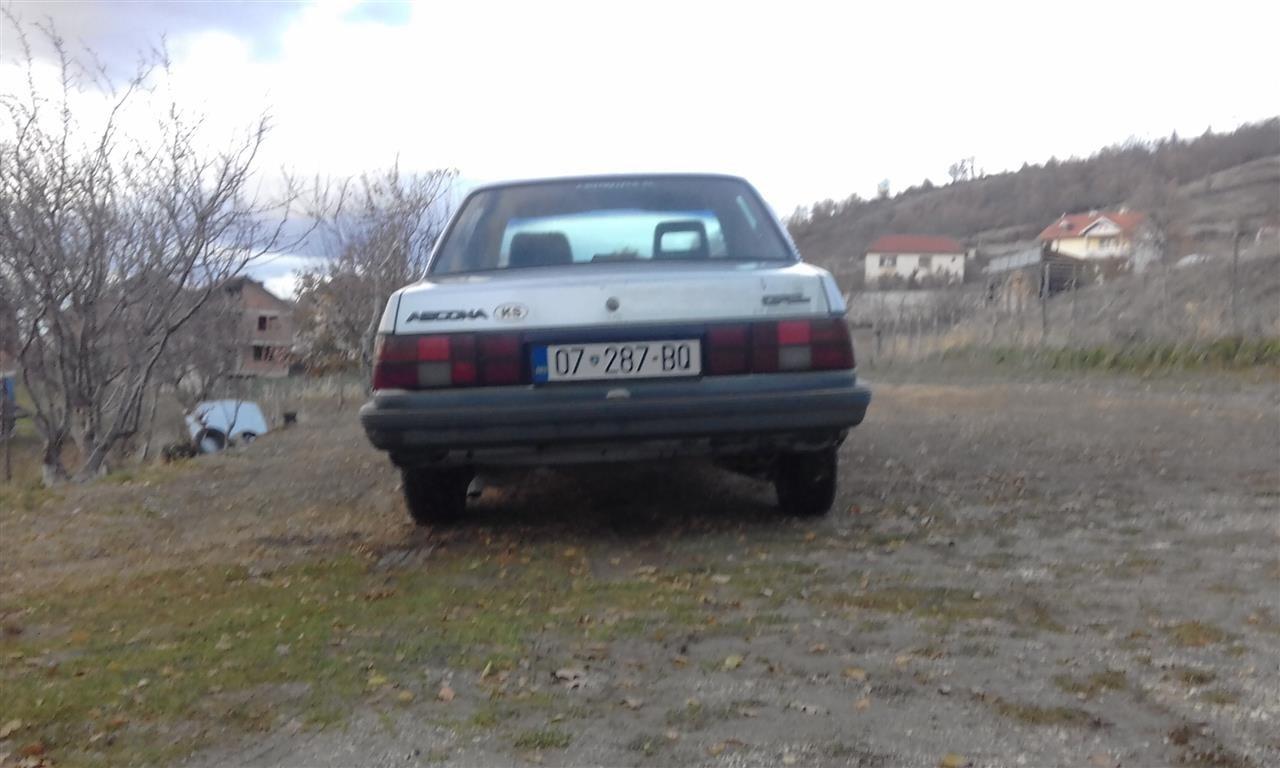 Shitet-opel-ascona