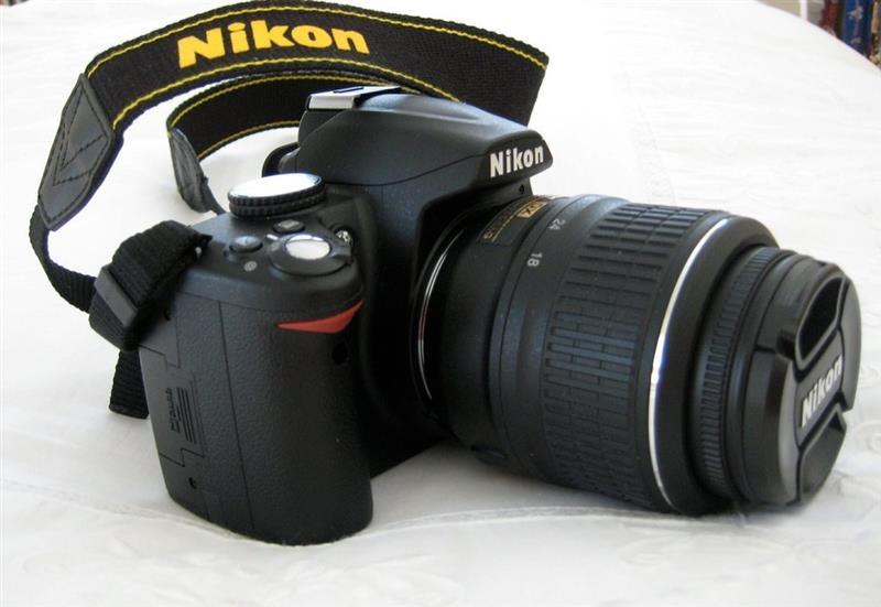 Nikon-D3000