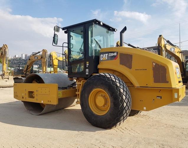   cat CS64B 2017