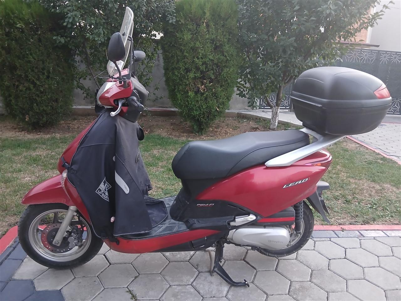 Honda-lead-110-cc-viti-2008