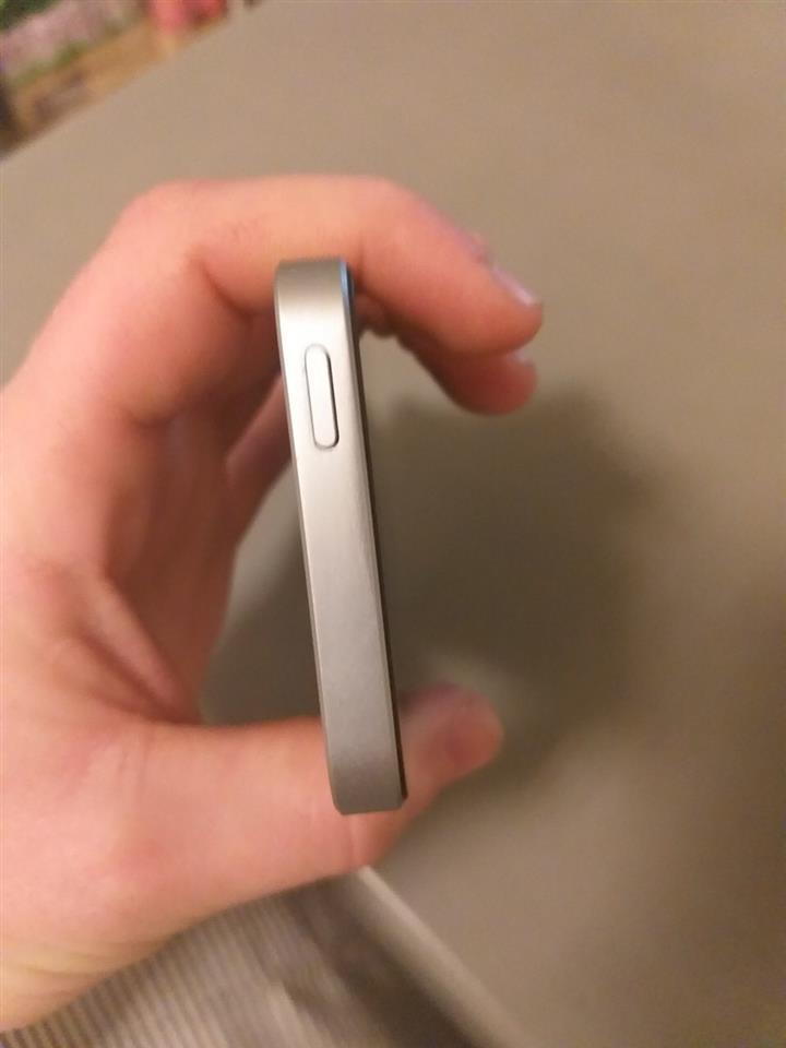 Iphon-5-SE