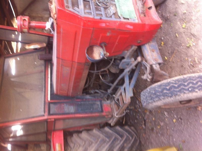 Traktorr-560-