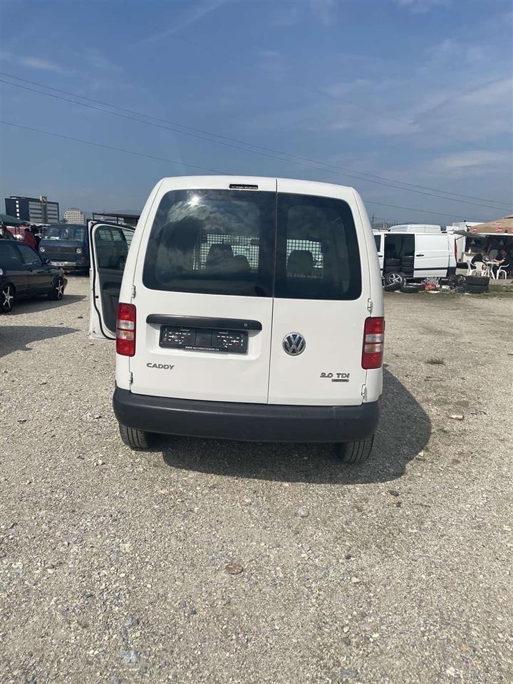 -VW-Caddy-2012