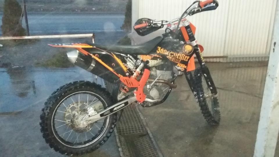 KTM-125cc--08-