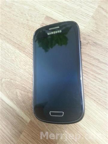 Samsung s3 dhe iphone 4 