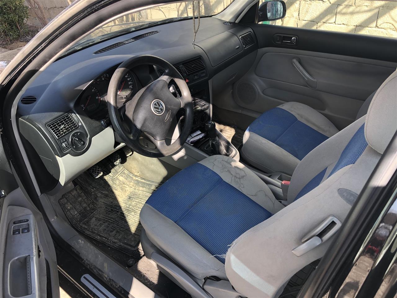 VW-Golf-4