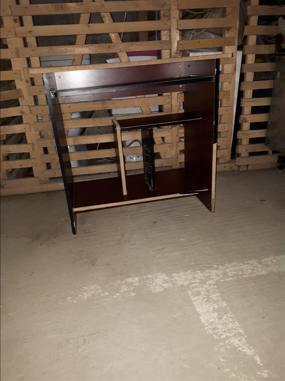 Tavolin-per-Kompjuter