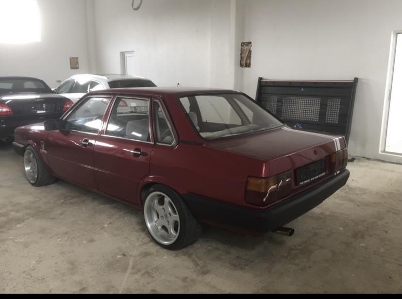 Audi-80