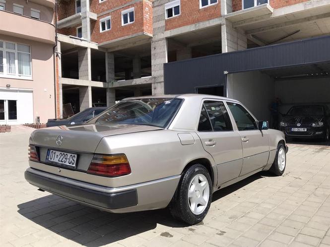Mercedes