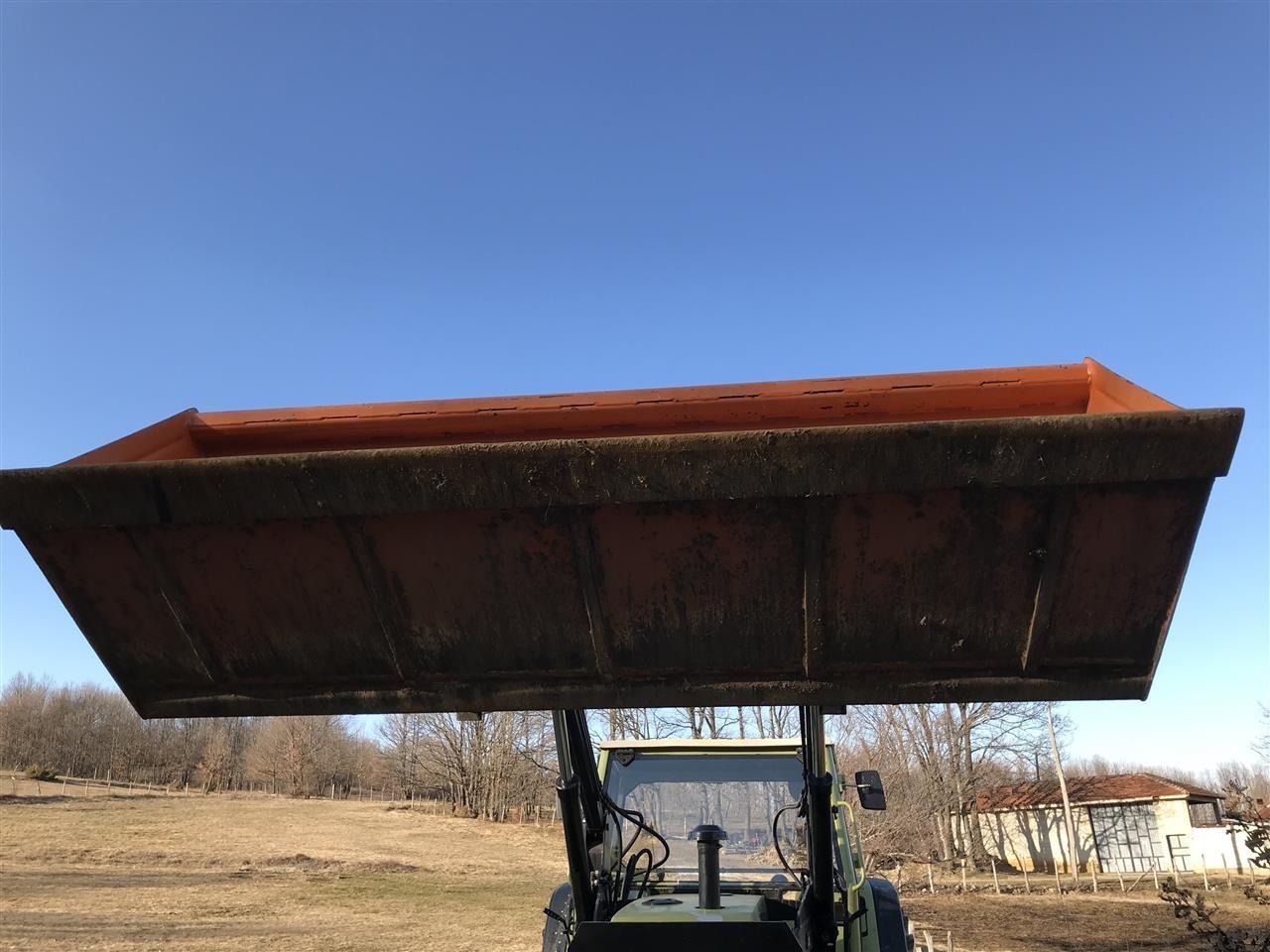 Korp-per-traktor