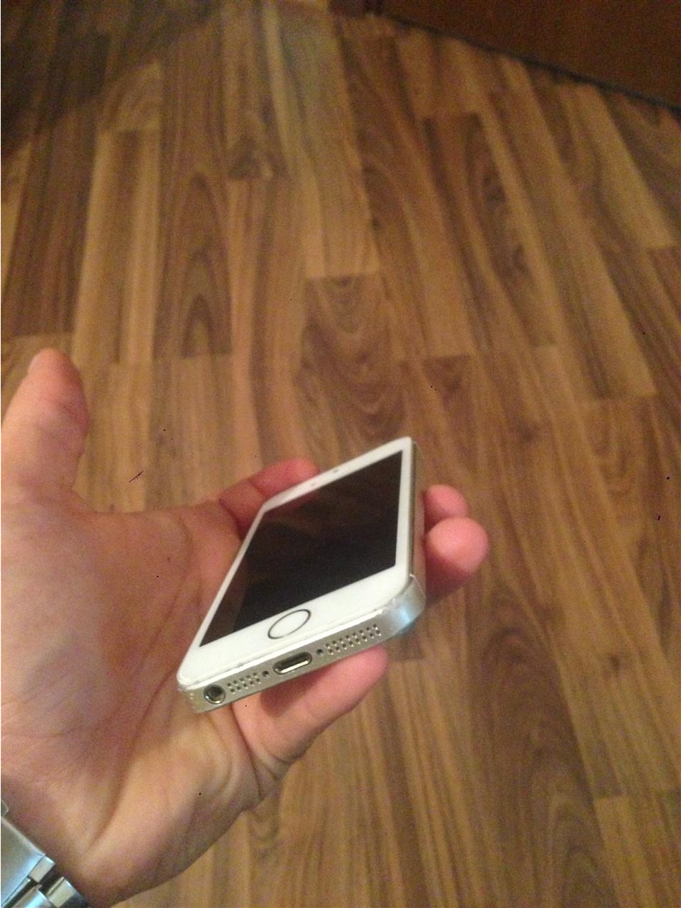 iPhone-5s-Gold-32gb