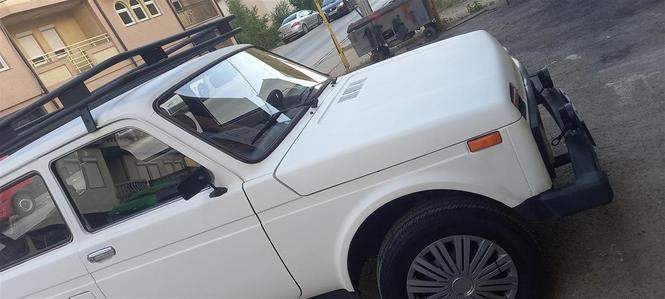 Shitet Lada niva 