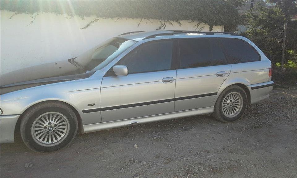 BMW525