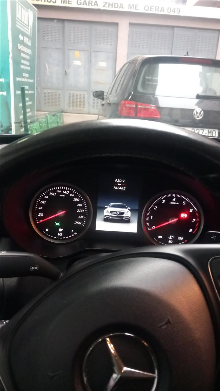 Mercedes