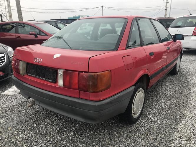 Audi 80