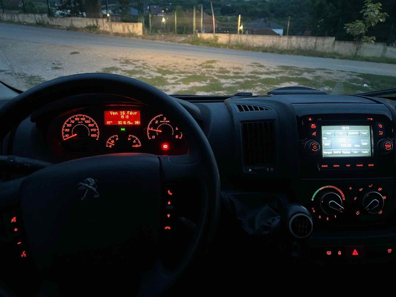 Peugeot-Boxer