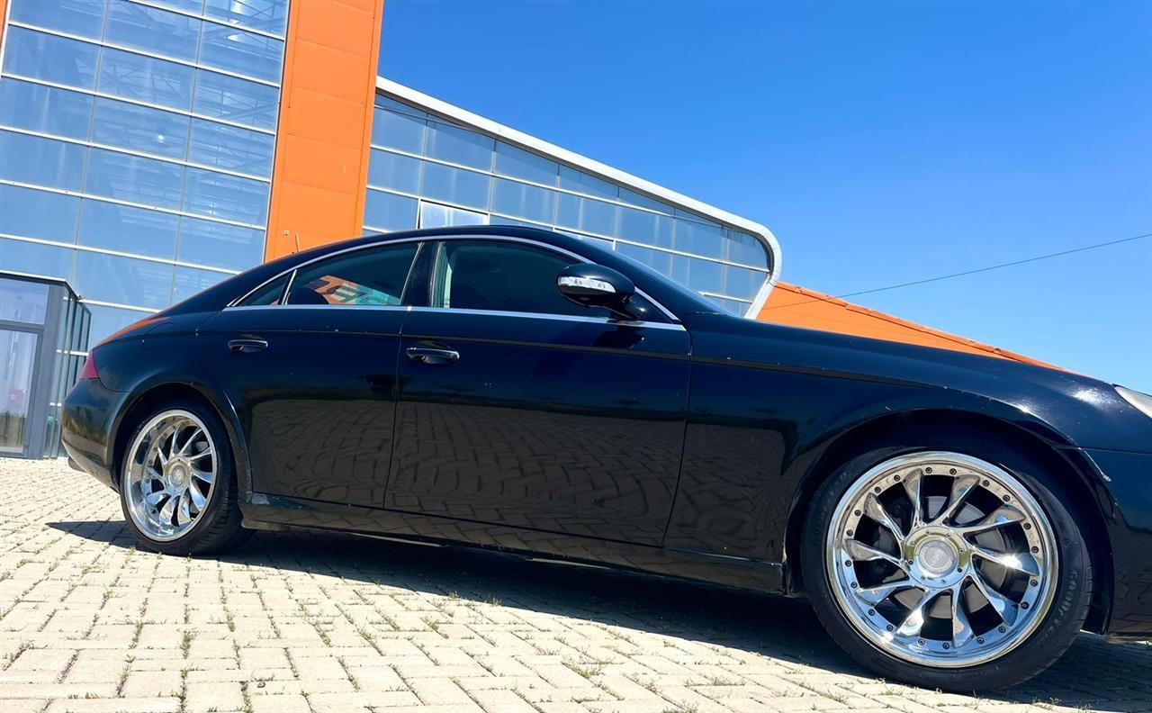 MERCEDES-CLS