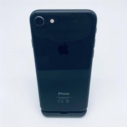 iPhone 8