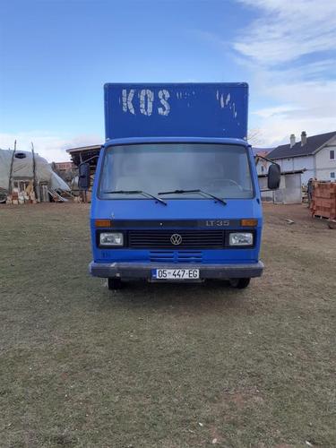 Kamion LT