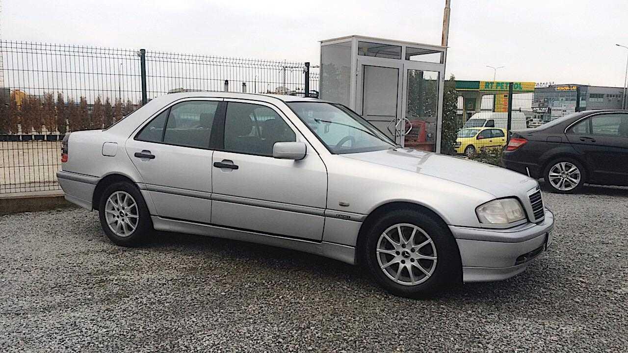 Mercedes-C220