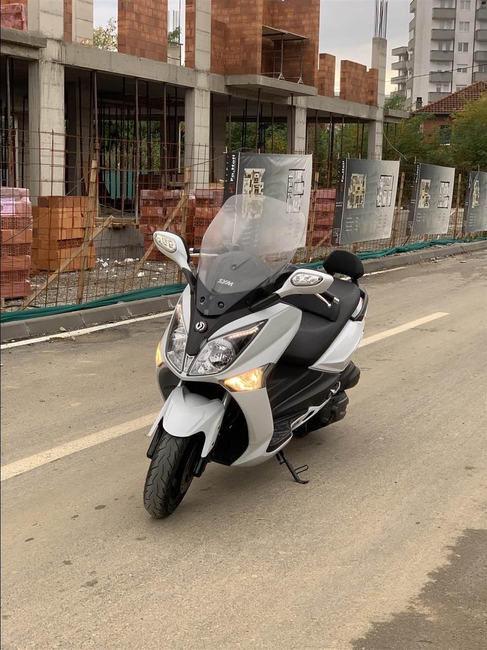sym-300cc