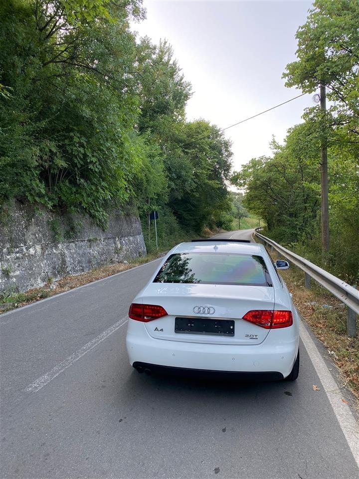 Audi-A4
