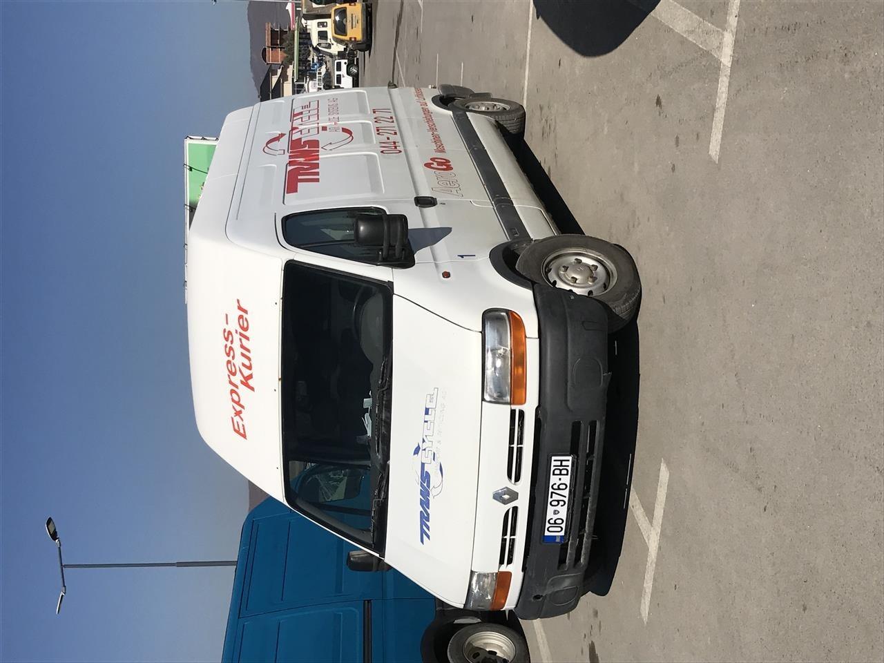 renault-master