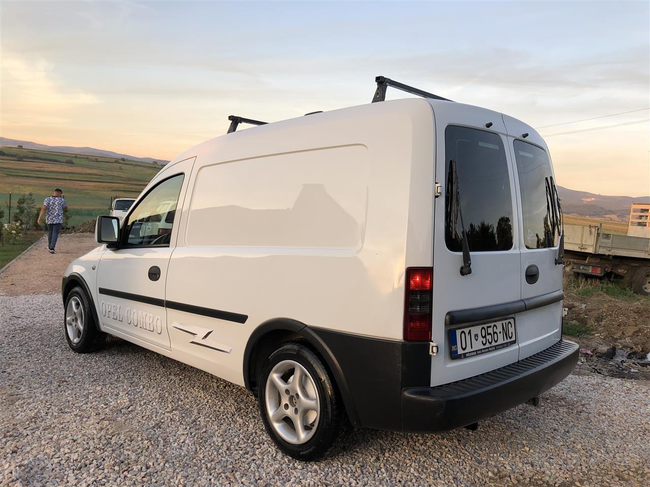 Opel-combo-