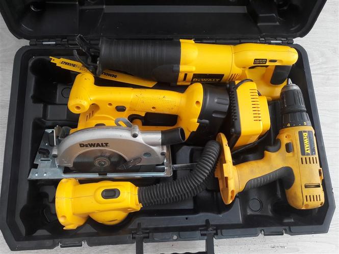 Dewalt