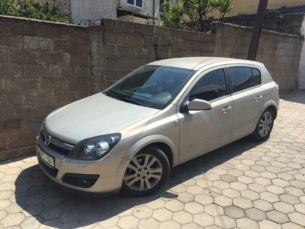 Opel-Astra