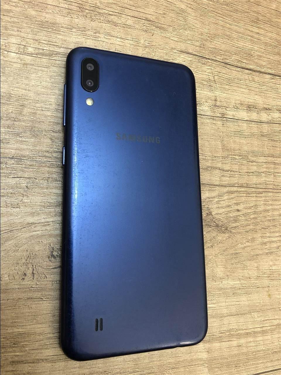 Samsung-M10