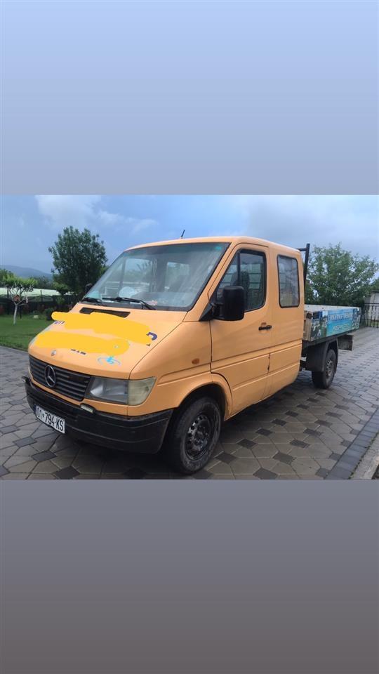 Mercedes-Sprinter