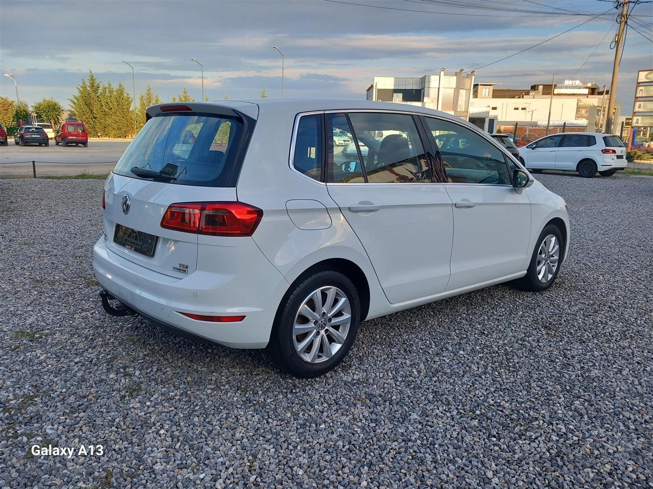 Golf-sportsvan-1-6-tdi-Automatik-me-dogan-2015