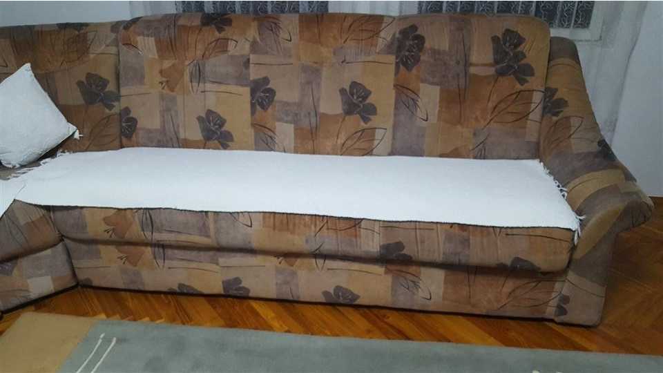 Mobile-divan--sofë-