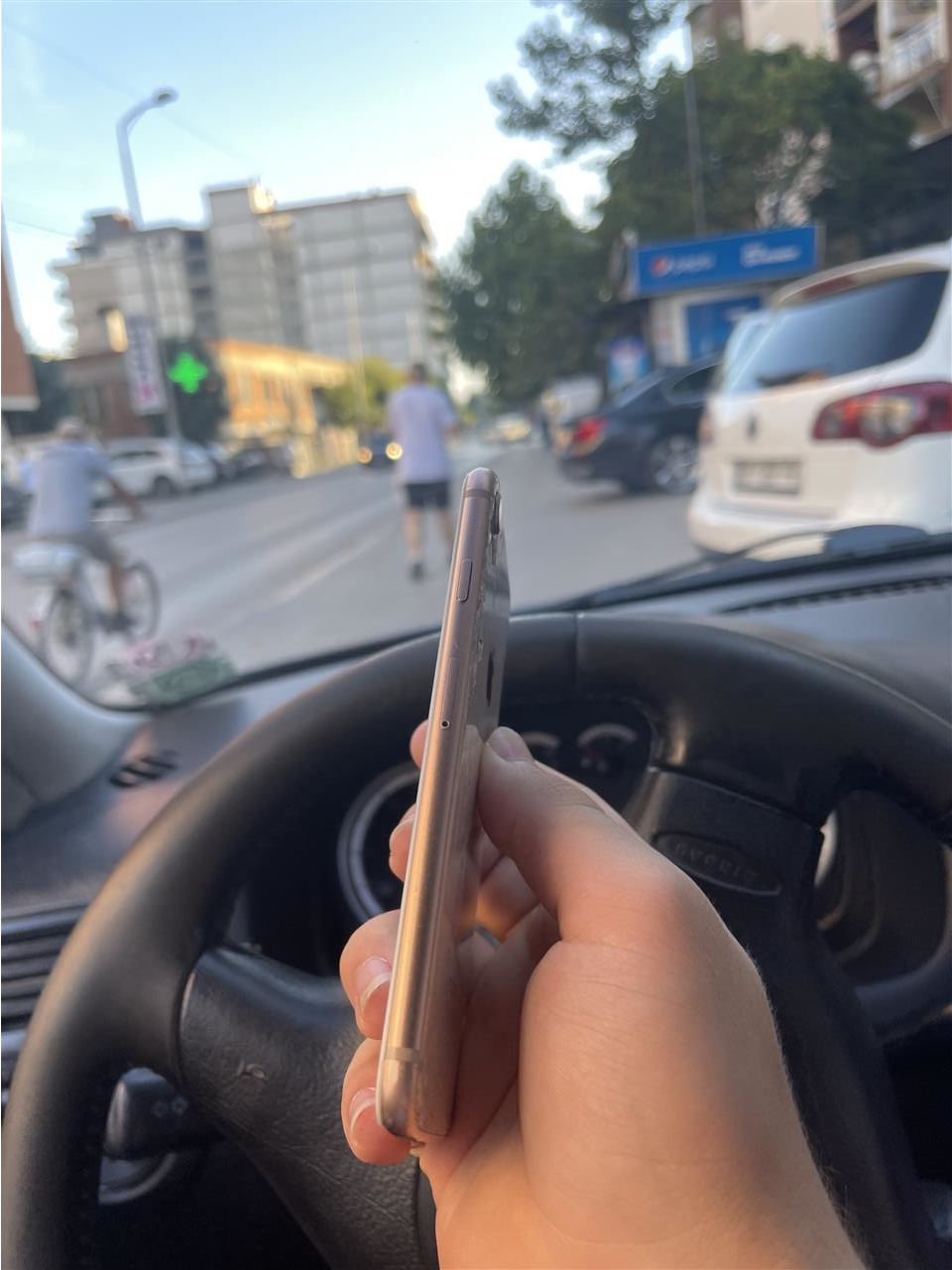 iPhone-8
