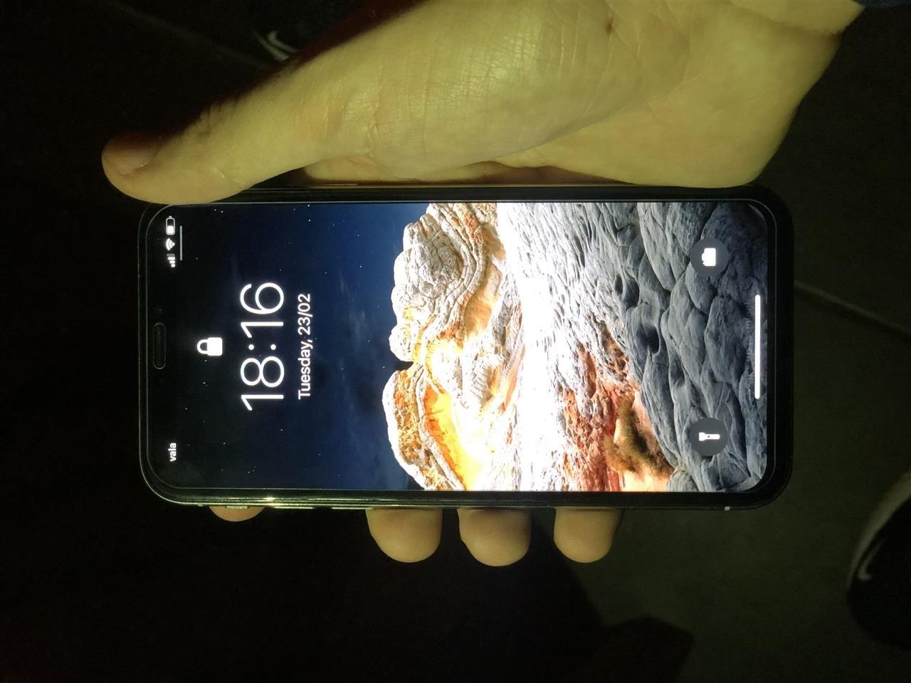 shes iphone x 64 gb dhe iphone 7 128 gb
