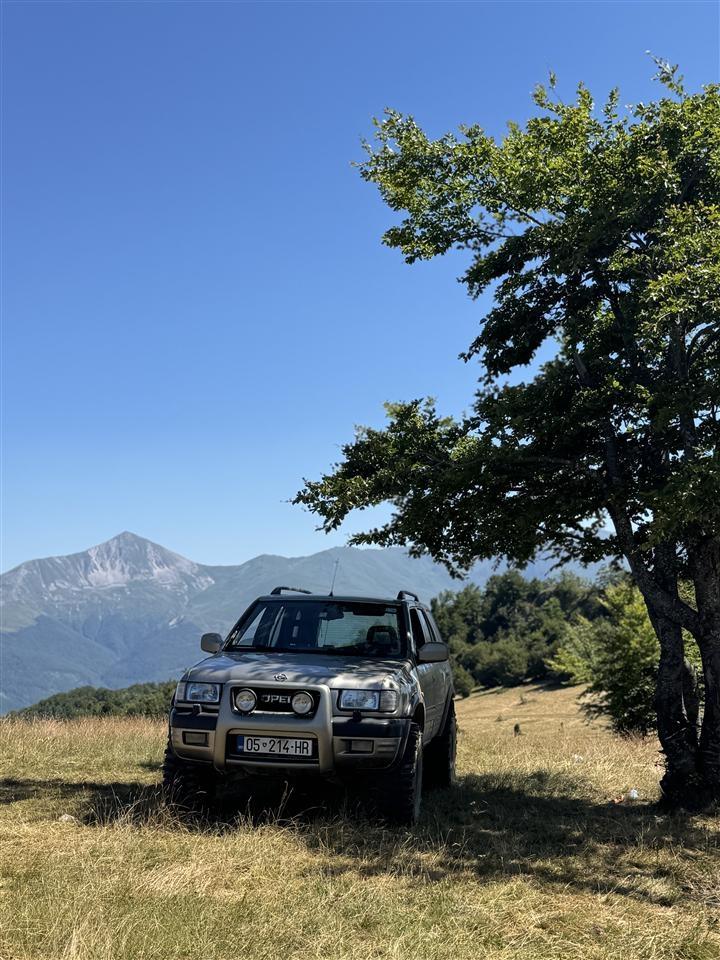 Opel-Frontera-B--2-2