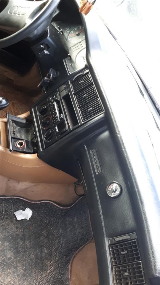 Audi-80