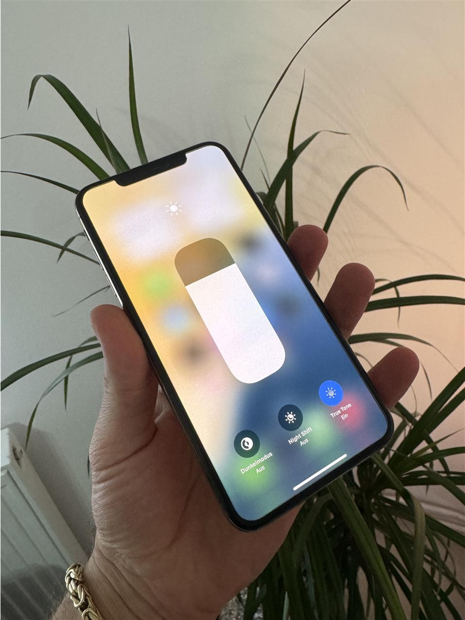 iphone-XS-MaX-CE